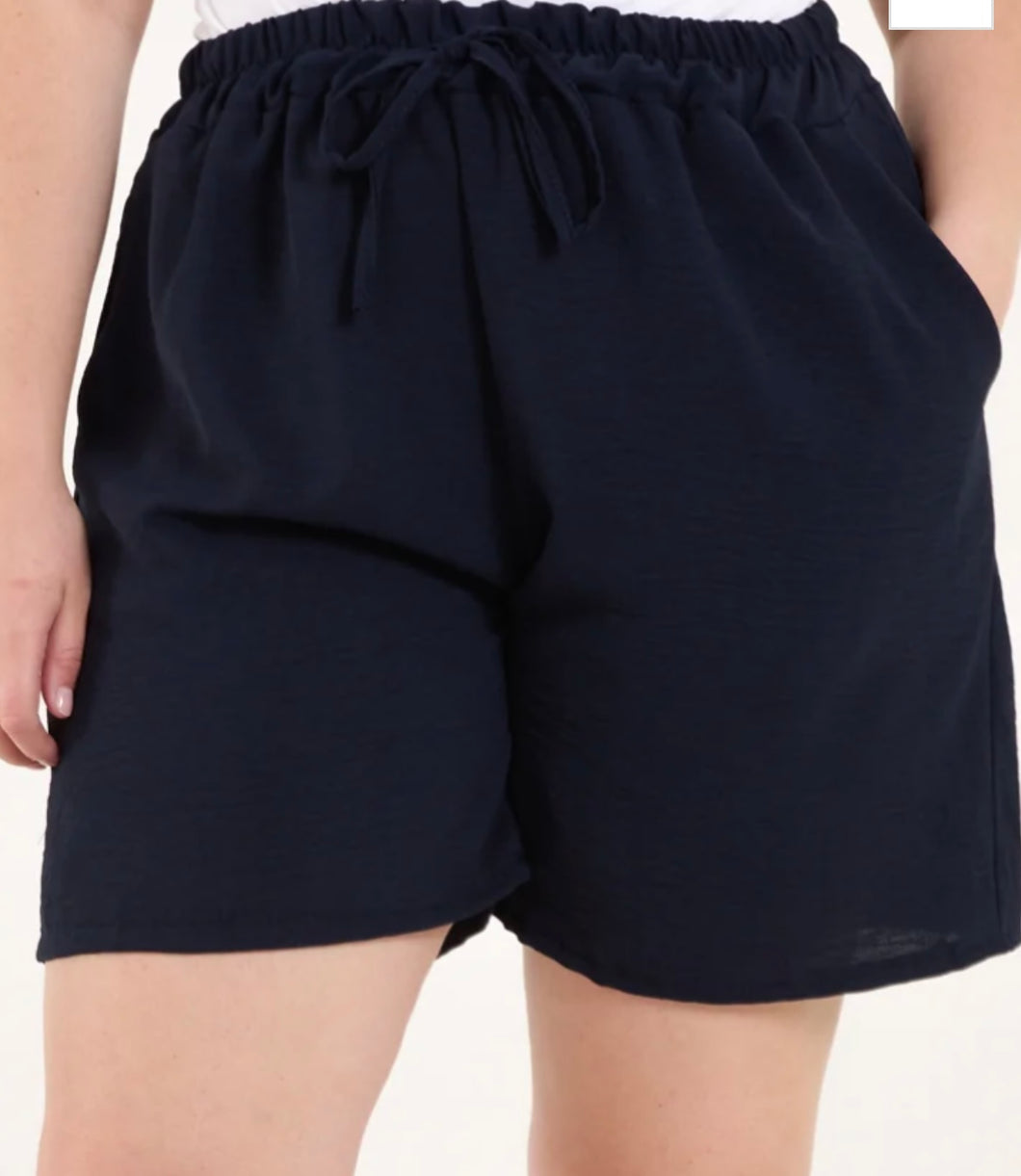Relaxed Fit Pockets Bermuda Shorts