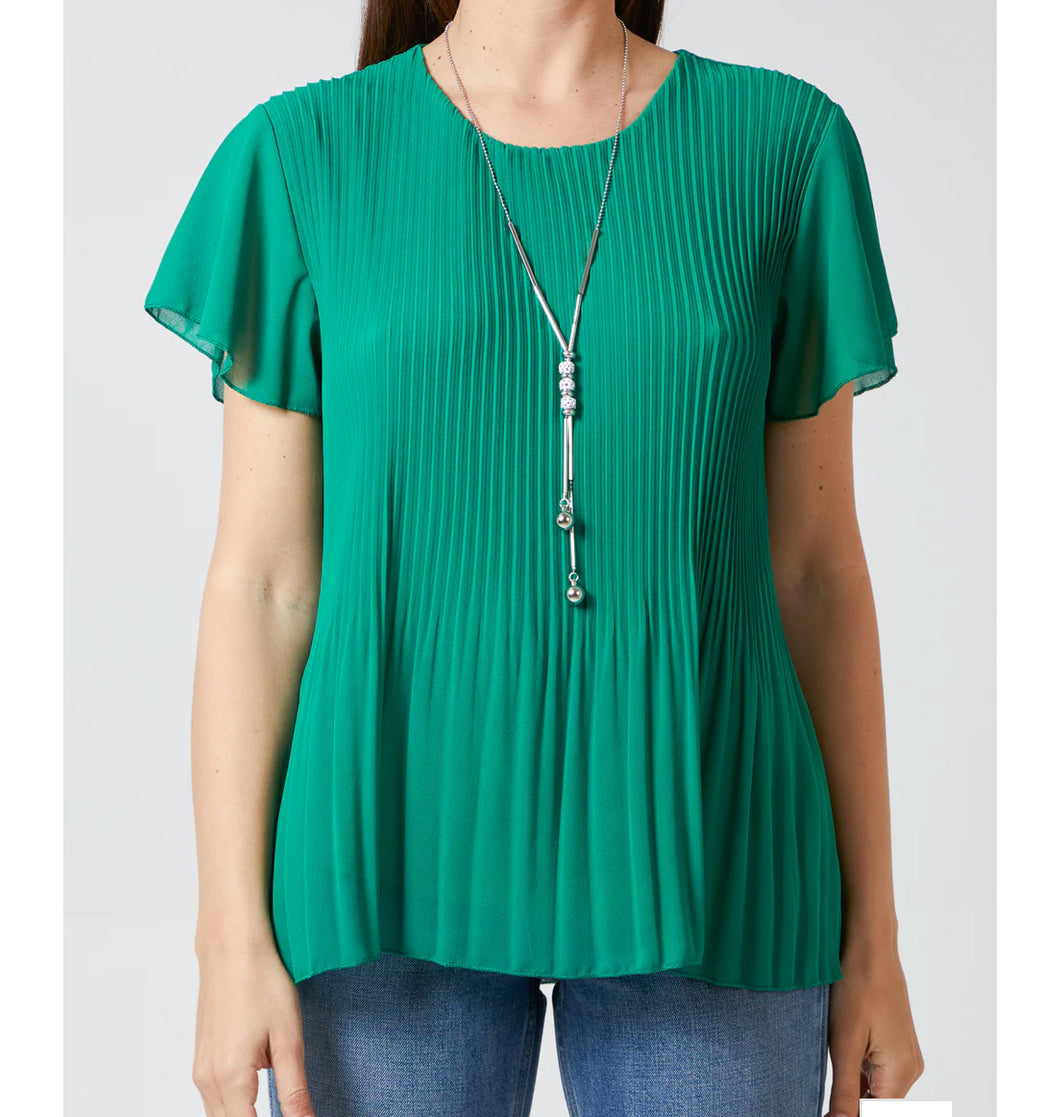 Green Necklace Pleated Top and necklace