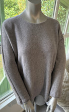 Load image into Gallery viewer, Grey soft knit jumper
