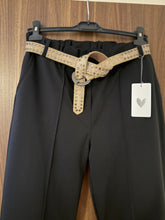 Load image into Gallery viewer, Black stretch chinos
