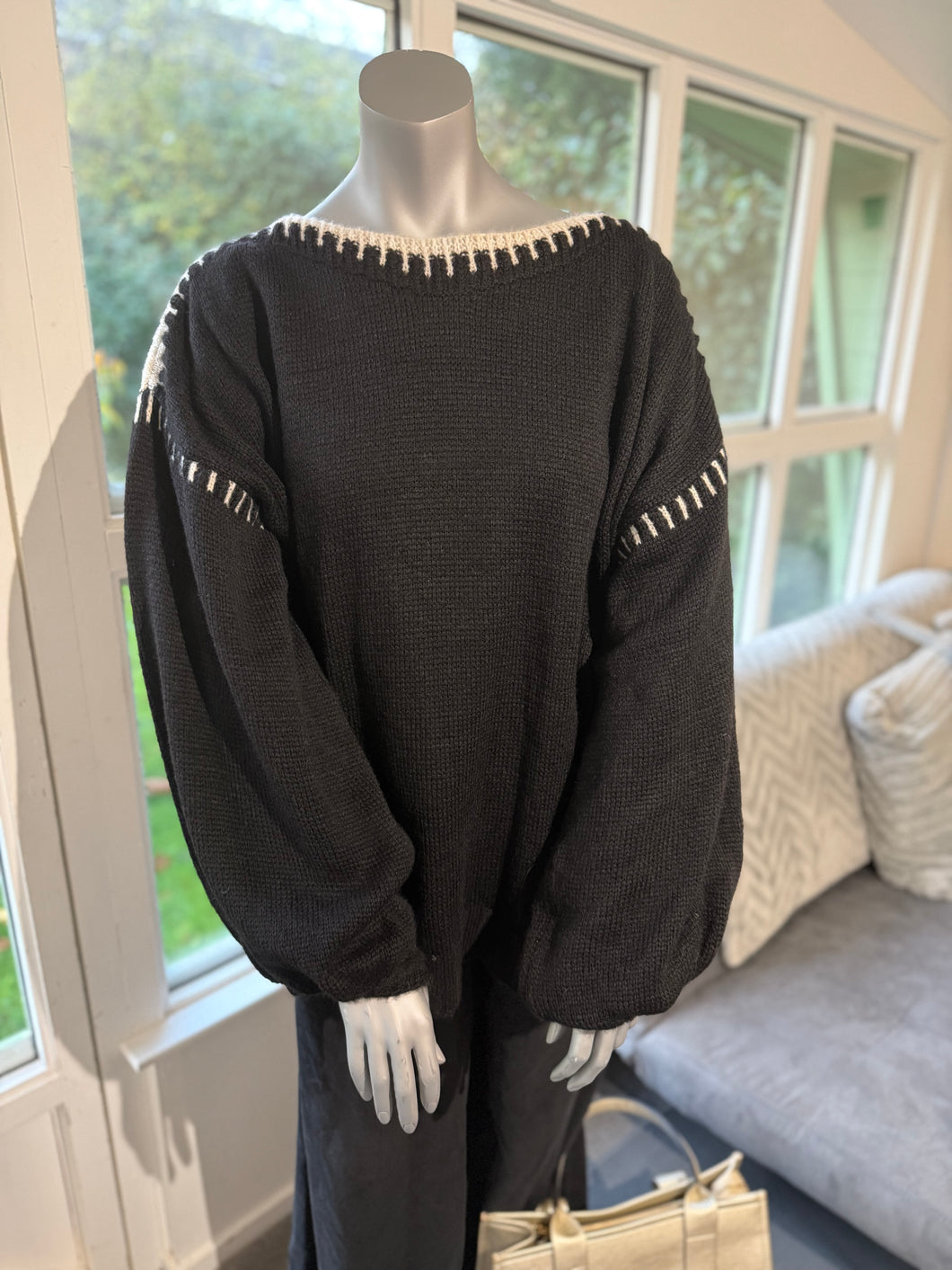 Balloon Sleeve Jumper Sweater-Black