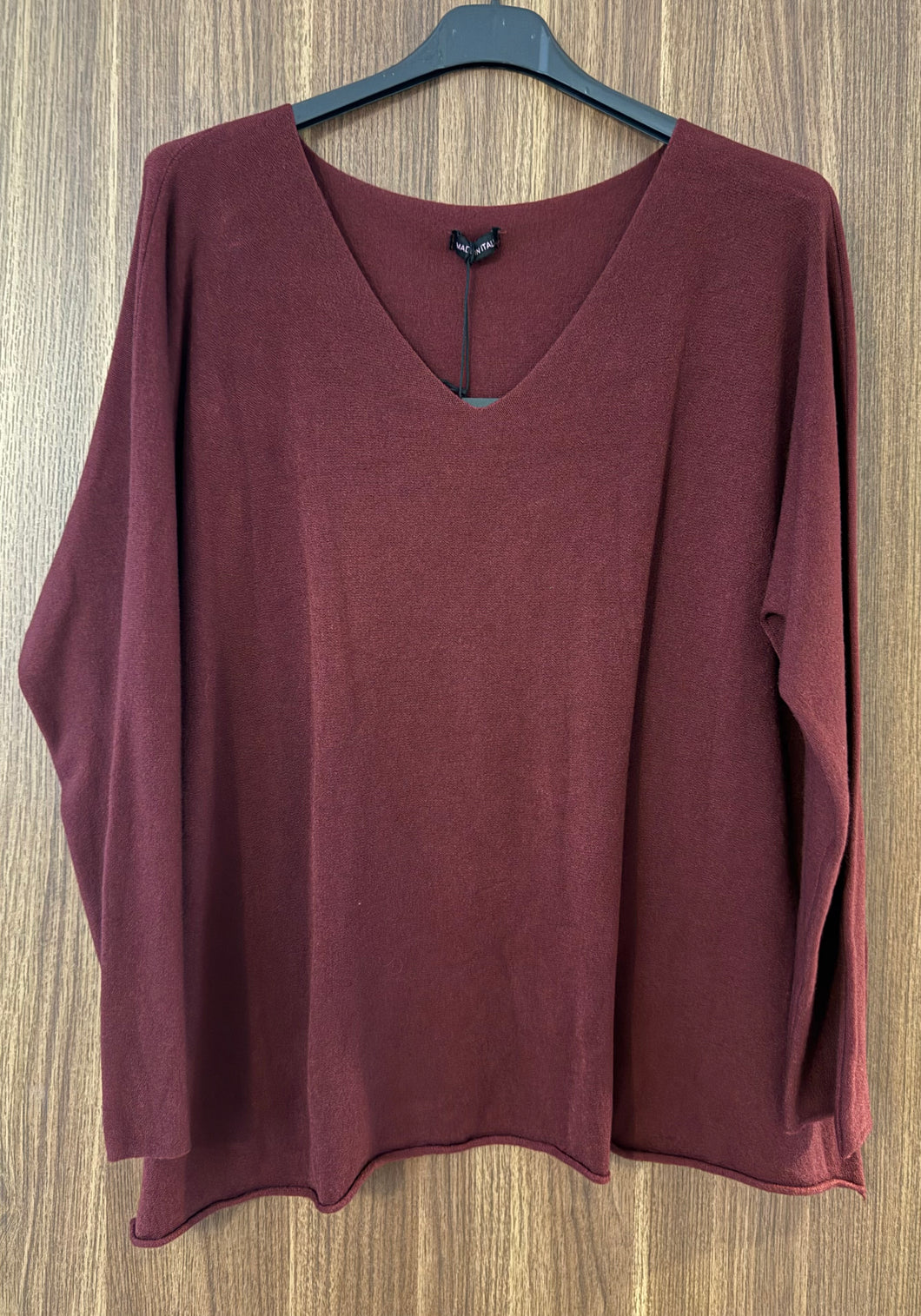 Burgundy v-neck soft knit jumper