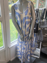 Load image into Gallery viewer, Long summer dress
