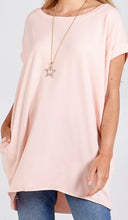 Load image into Gallery viewer, Pink Two Pocket Oversized Necklace Top

